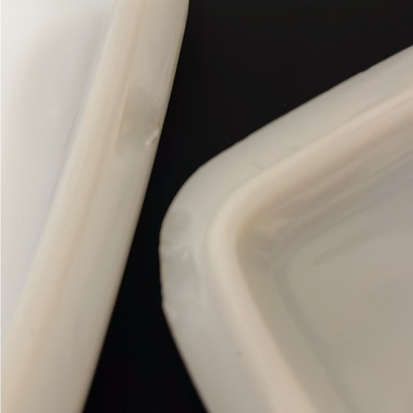 White Food Storage Containers - Picture 6 of 7